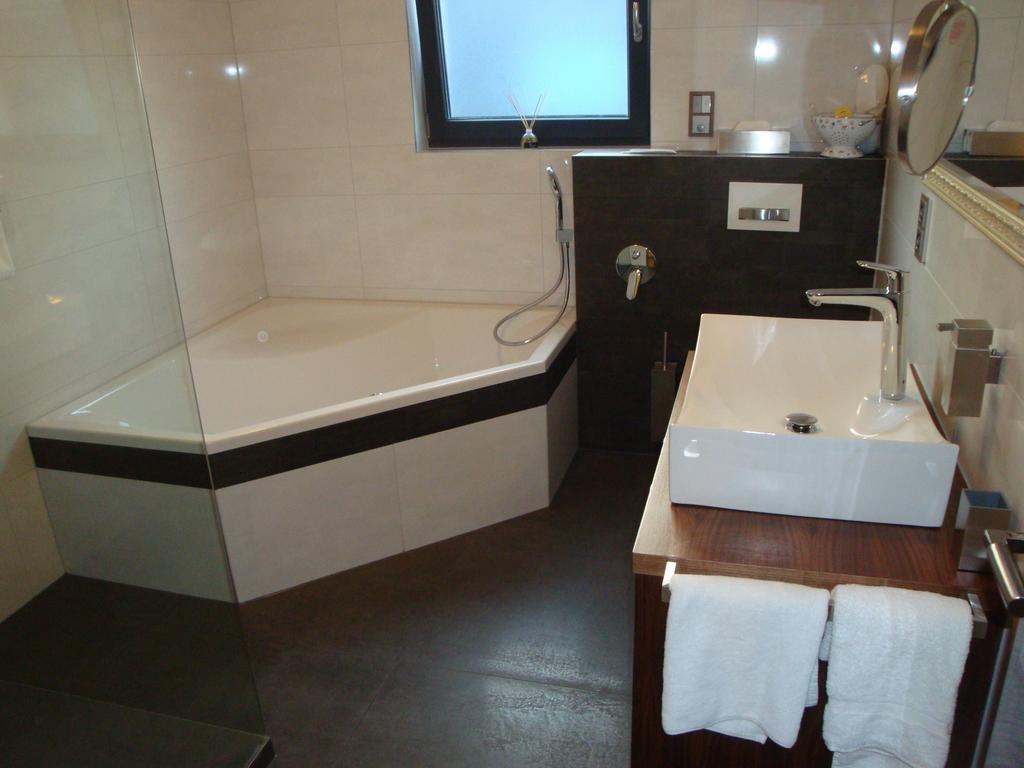 Hotel Zeitzeichen Pulheim Camera foto